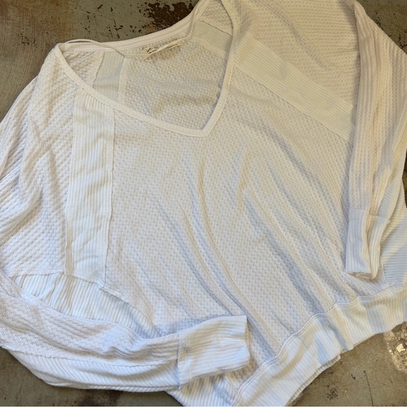 We The Free White Knit V Neck Long Sleeve Top - Picture 3 of 5